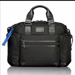 TUMI 02226191D2U ALFA BRAVO BROOKS SLIM BRIEF